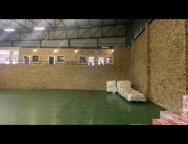 1,200M² WAREHOUSE TO LET IN PRETORIA WEST